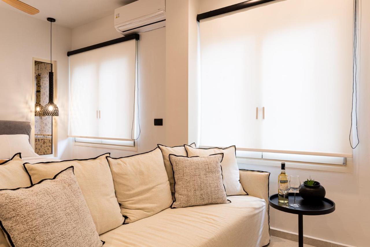 Uranus Apartment Heraklion  Bagian luar foto
